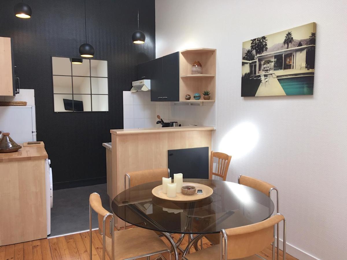 De 3 Et Parking Apartment *